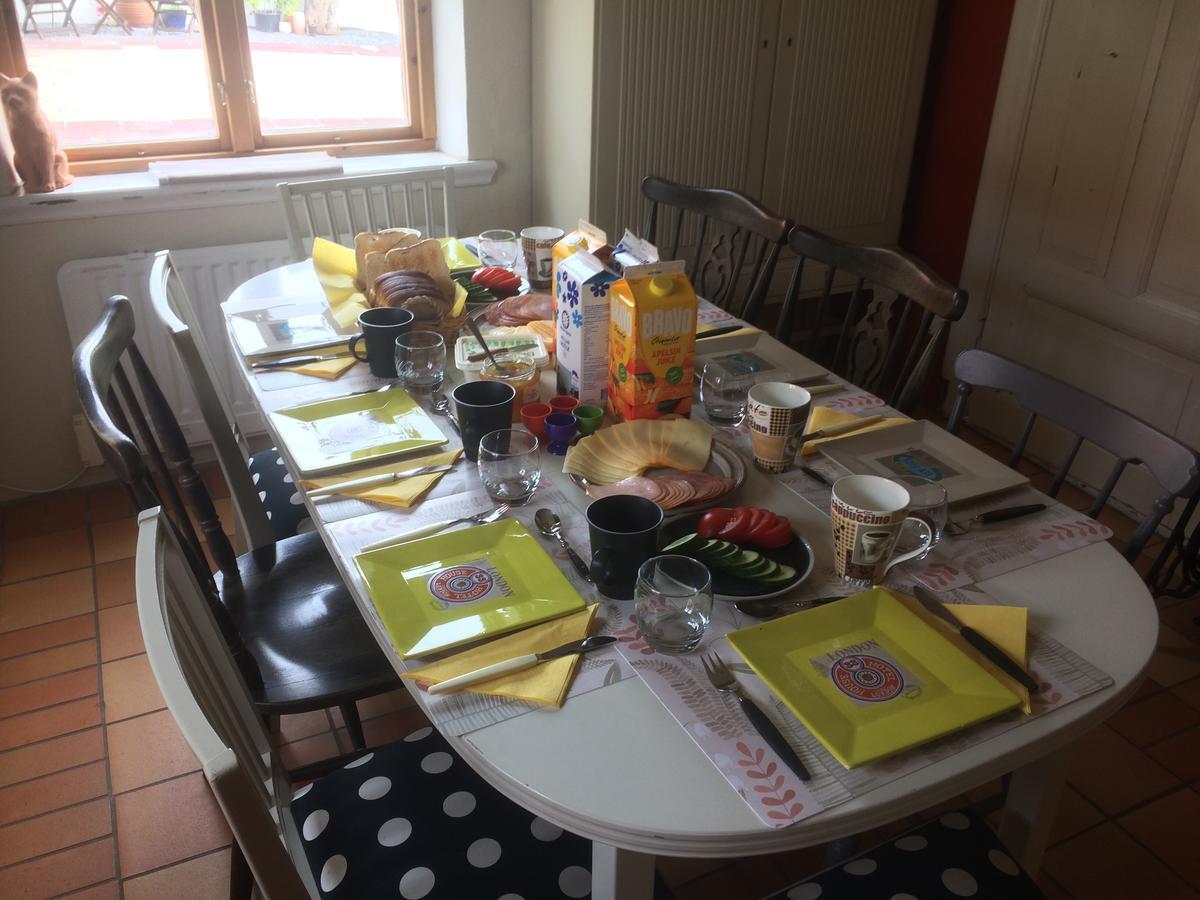 Garden Mellan Slotten Svarte 外观 照片