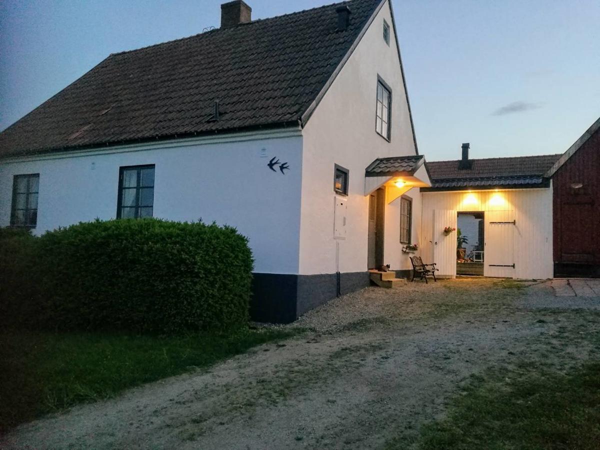 Garden Mellan Slotten Svarte 外观 照片