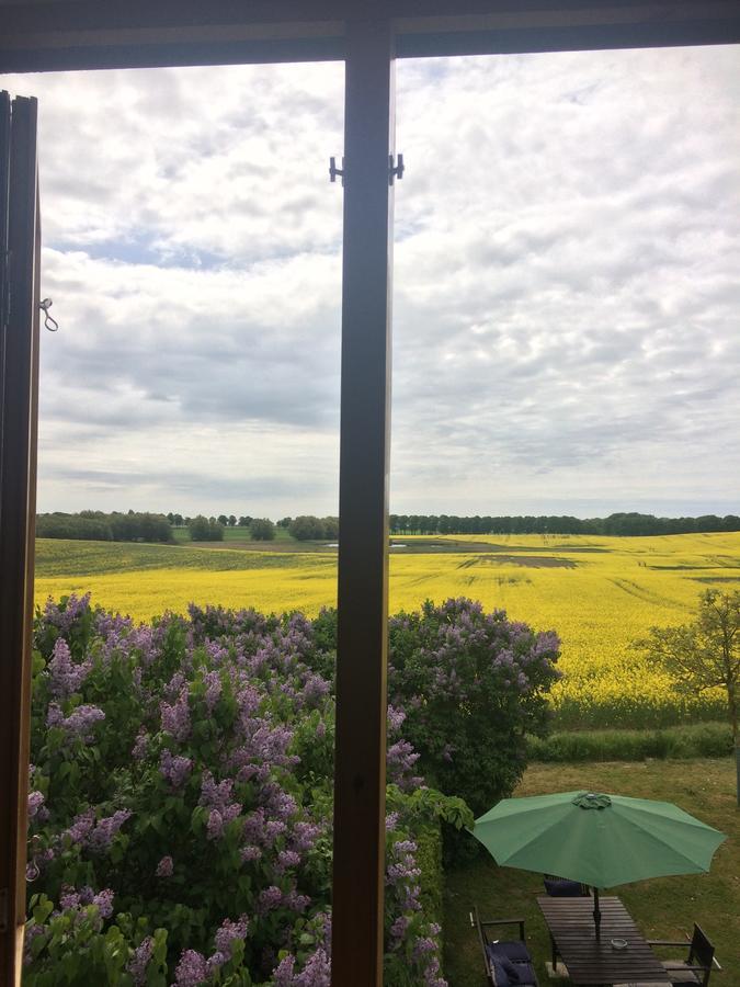 Garden Mellan Slotten Svarte 外观 照片