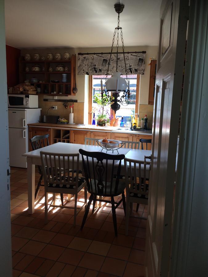 Garden Mellan Slotten Svarte 外观 照片