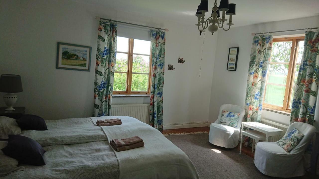 Garden Mellan Slotten Svarte 外观 照片