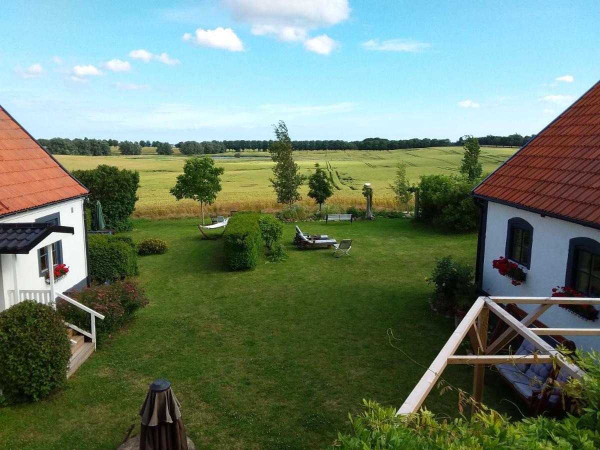 Garden Mellan Slotten Svarte 外观 照片